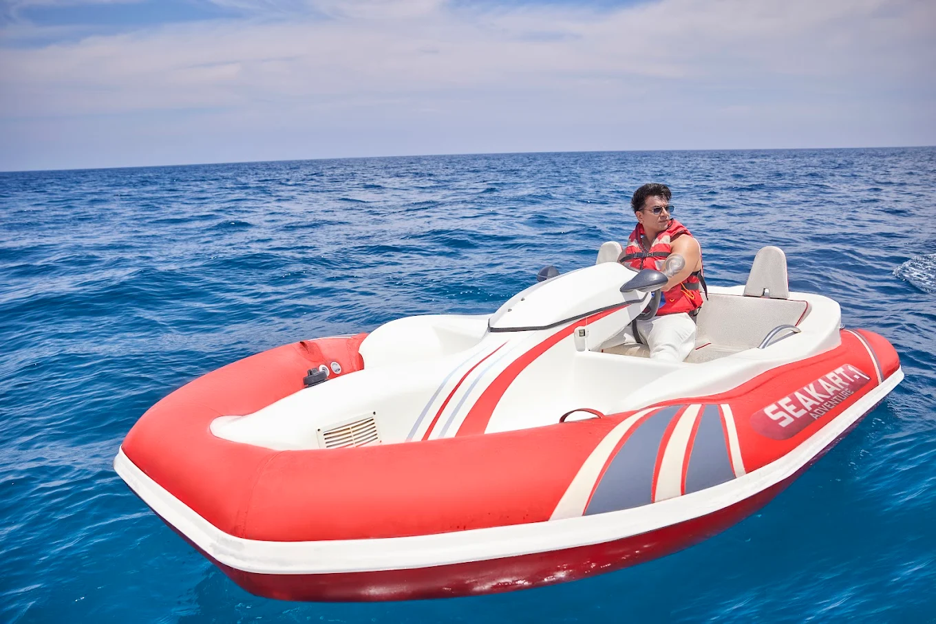 Sea kart at corbyn cove .webp